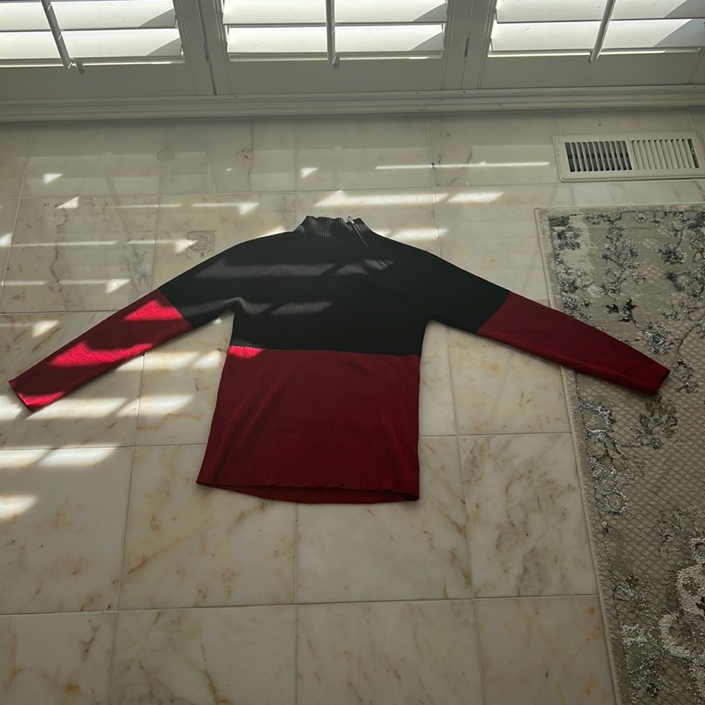 Ralph Lauren Petite Sweater with zipper. Used condition